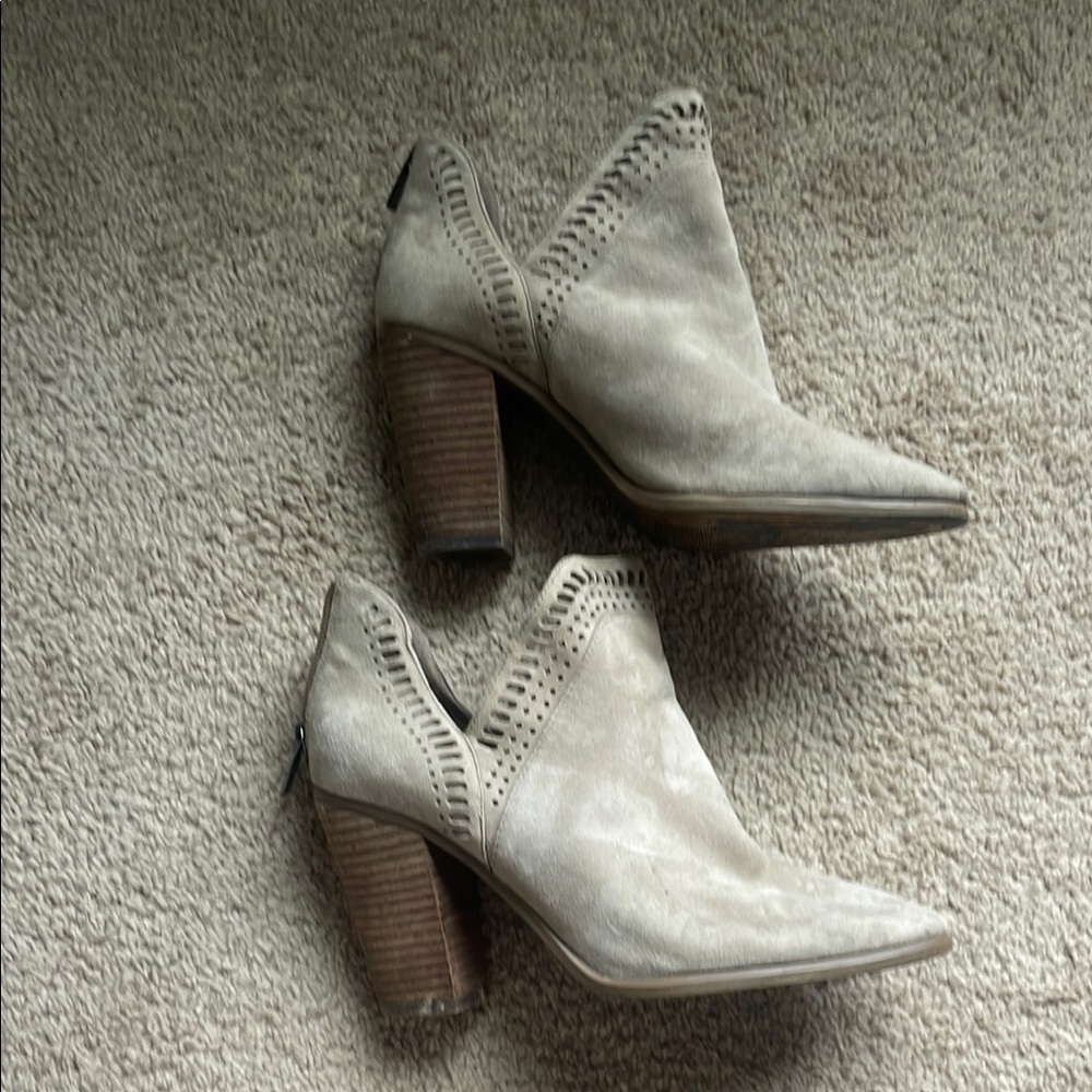 Stylish Beige Ankle Boots